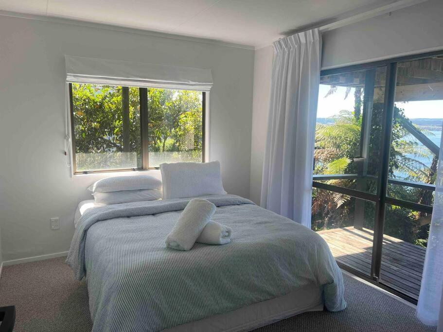 Breathtaking Views Taupo Exterior foto